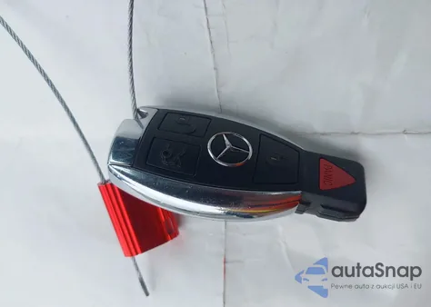 2012 Mercedes-Benz C 250 Sport из США, поврежденный, VIN WDDGF4HB9CA679863